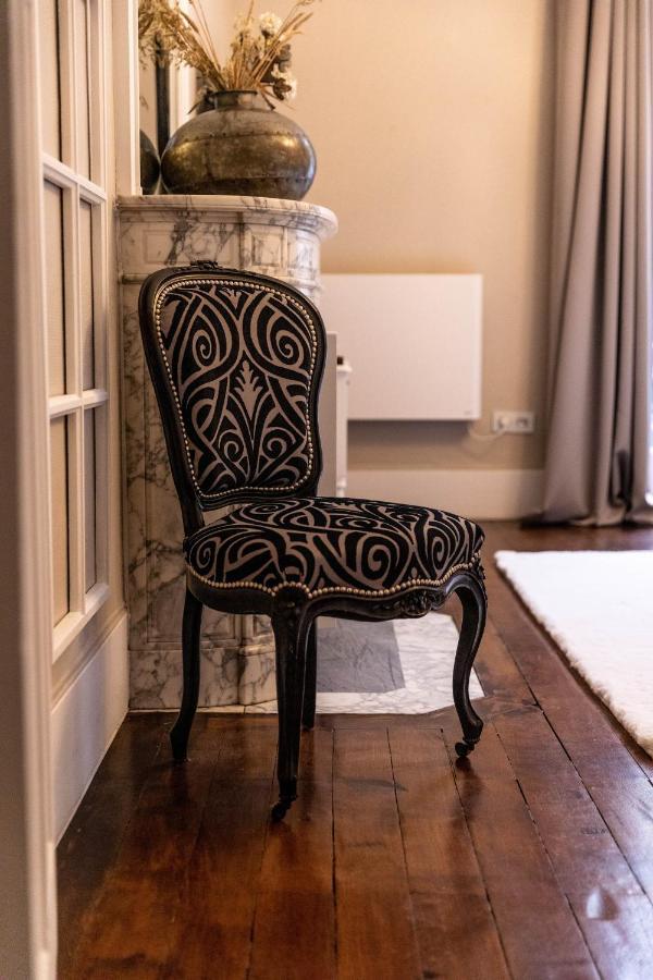 Hotel O Chateau Hayange Esterno foto